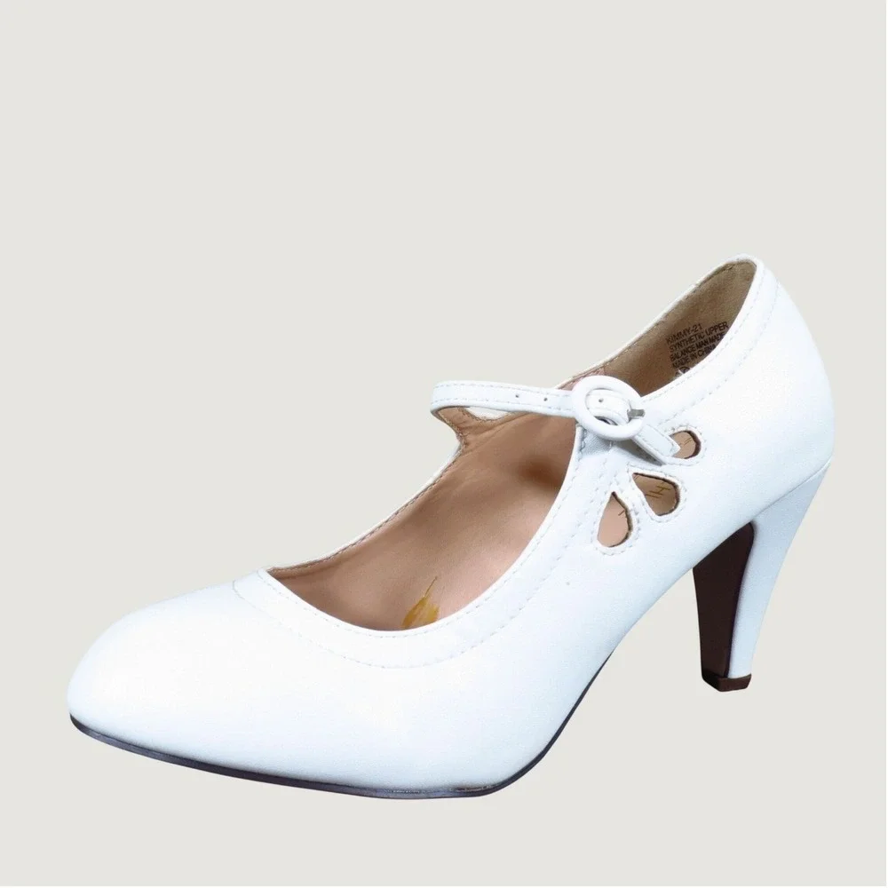 Chase + Chloe Kimmy-21 Women Mary Jane Pumps Size 8.5 Dress Wedding White Shoes